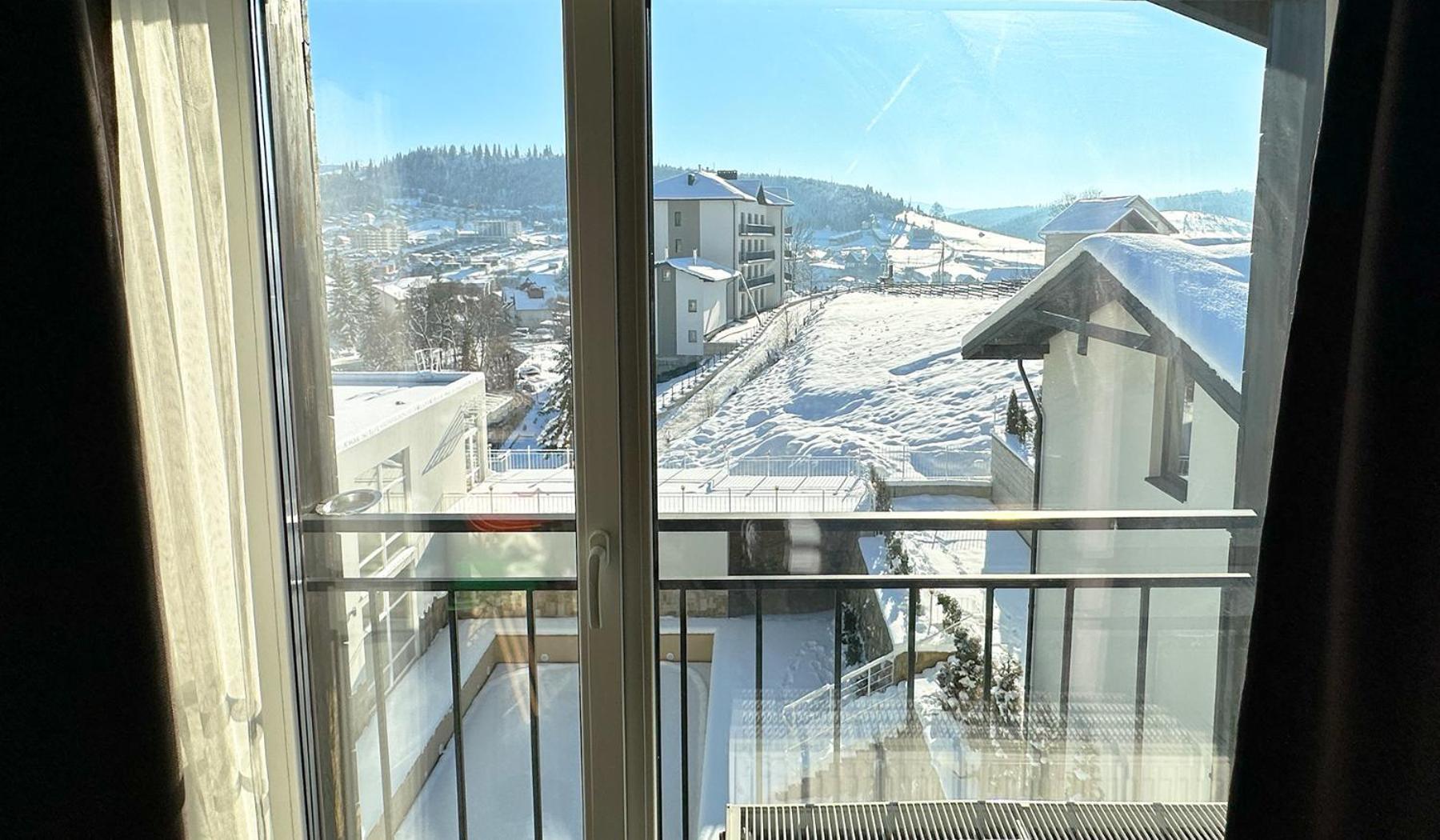 Loft Hotel Bukovel Exteriör bild